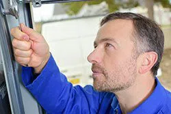 Exclusive Garage Door Service Highwood, IL 847-986-0265 Exclusive Garage Door Service Highwood, IL 847-986-0265 - maintenance-side